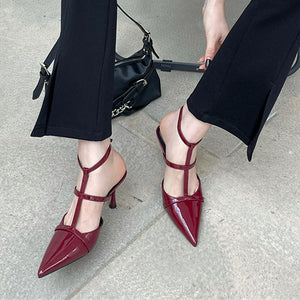 Drama Dealer Pointed Heels